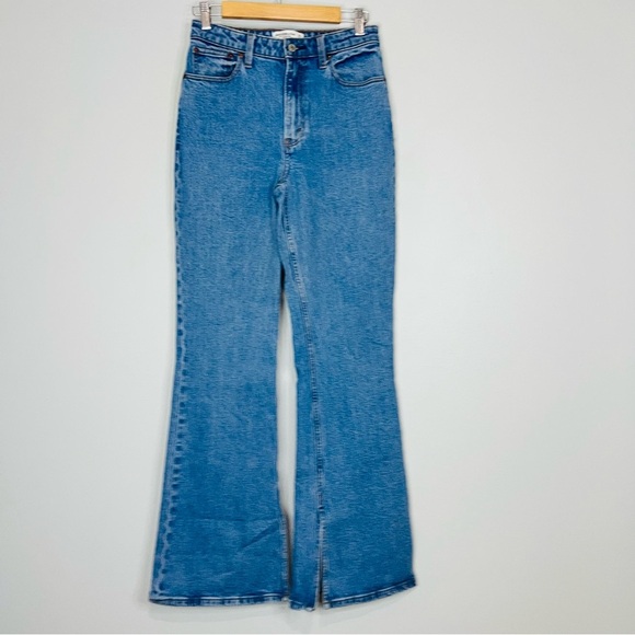 Abercrombie & fitch curve love the vintage flare ultra high rise size 4 /27 - Picture 2 of 8